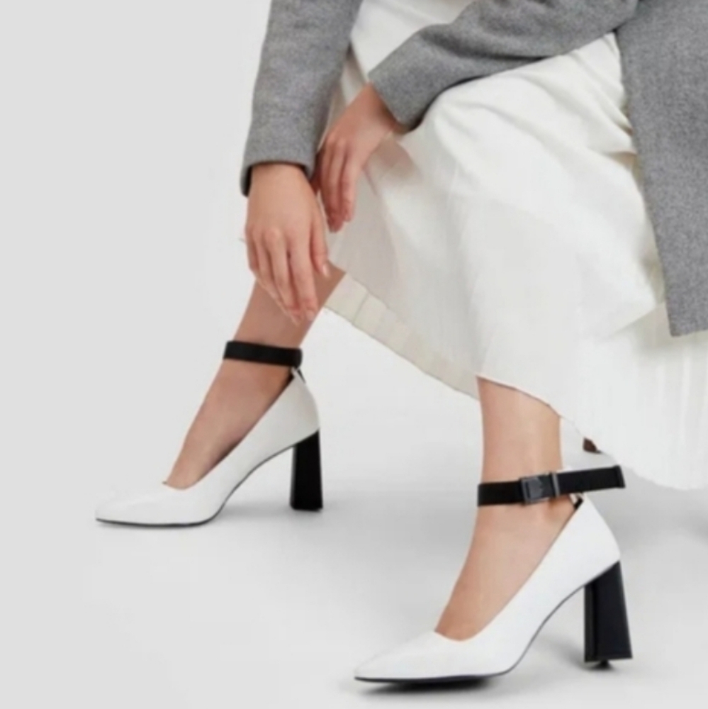CHARLES & KEITH WOMEN’S HEELS SIZE 41 (US 10.5) WHITE BLACK STRAP BLOCK PUMPS NW